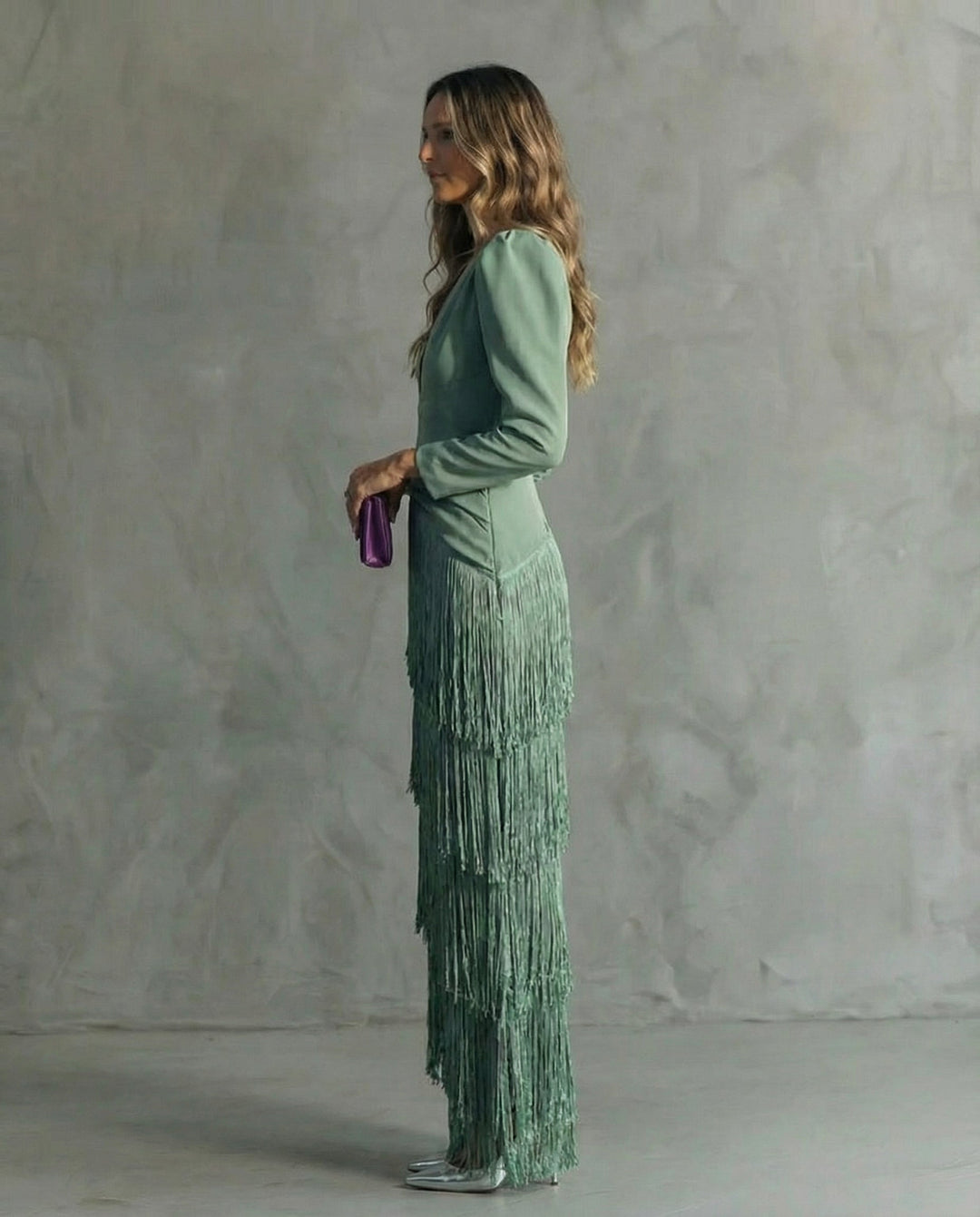 Violet  Elegant midi dress with fringe sleeves